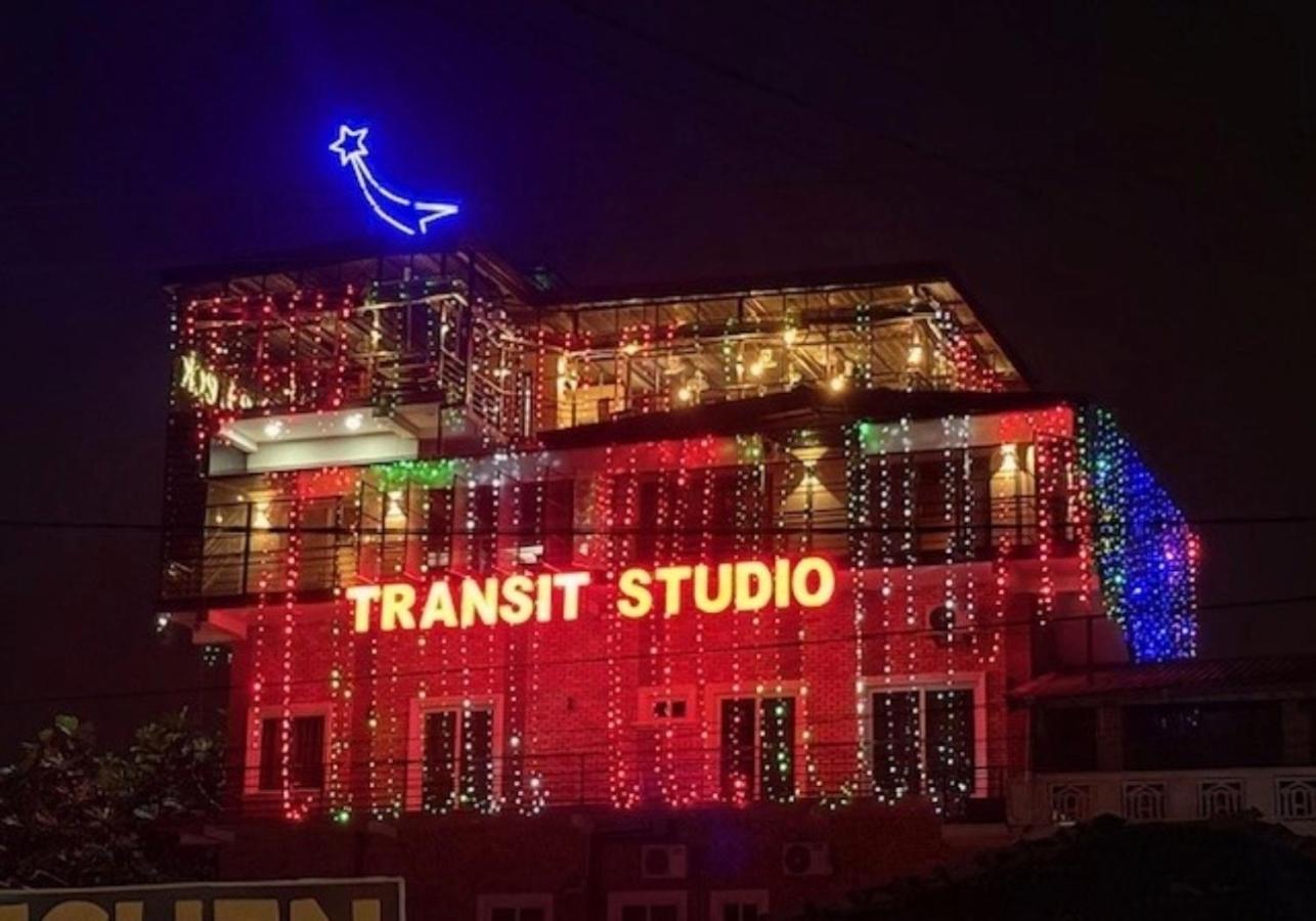 Transit Studio Katunayake Katunayaka Exterior foto